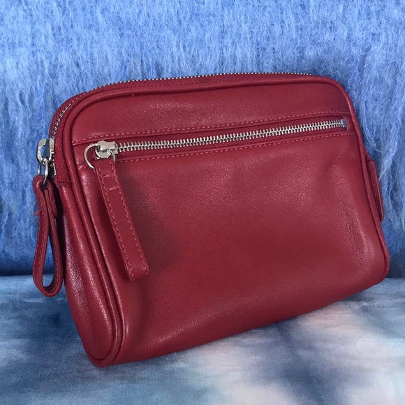 Coach Wristlet Wallet Clutch Cranberry Red Soft Leather, Awesome Condition - Picture 1 of 13